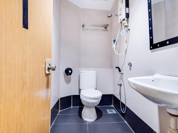 OYO 89652 Bjorn Boutique Hotel image 13