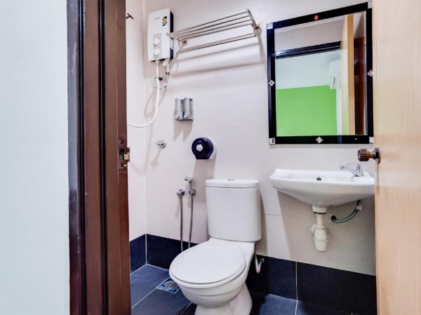 OYO 89652 Bjorn Boutique Hotel image 21